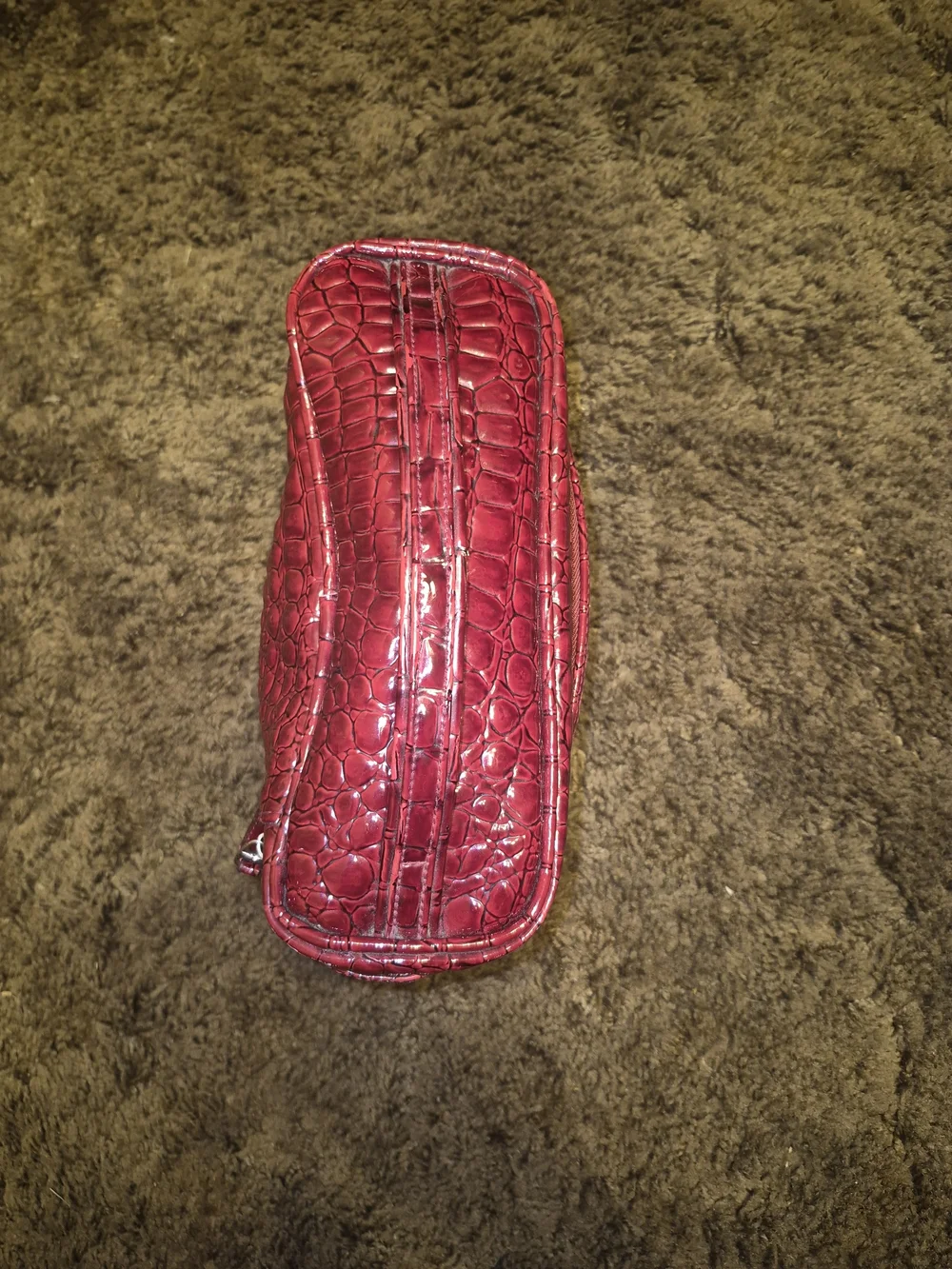 Modella glossy croc